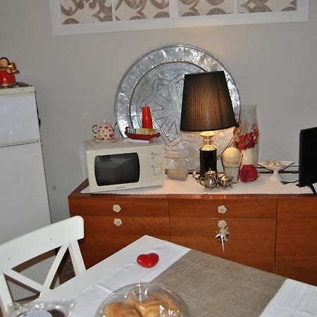 Casa Di Moni Bed and Breakfast Ardea Esterno foto
