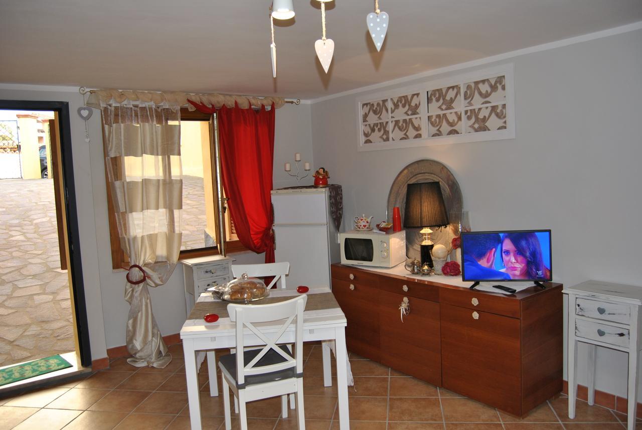 Casa Di Moni Bed and Breakfast Ardea Esterno foto